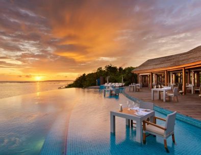Resort : Hideaway Beach Resort Maldives